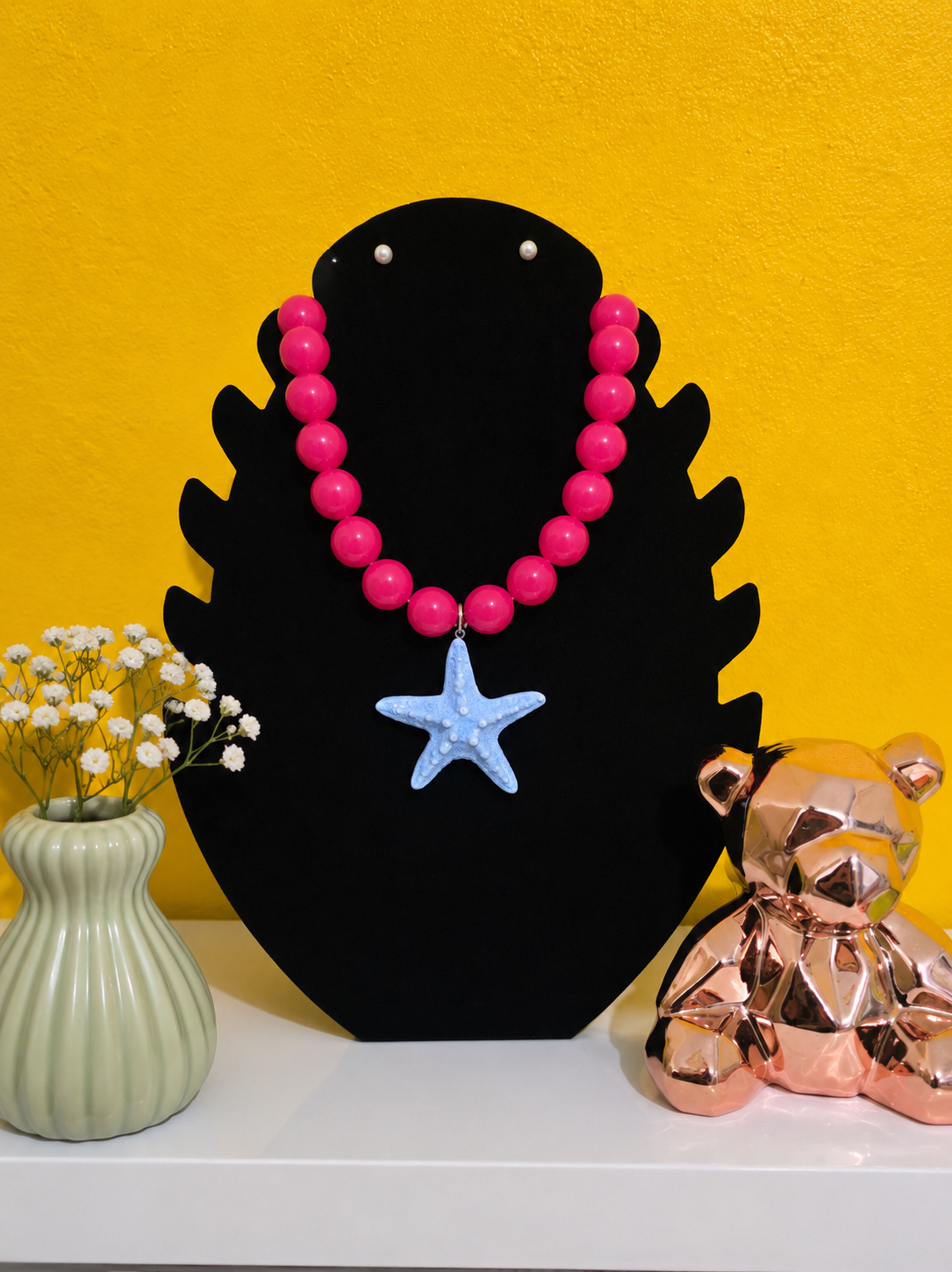 Collares