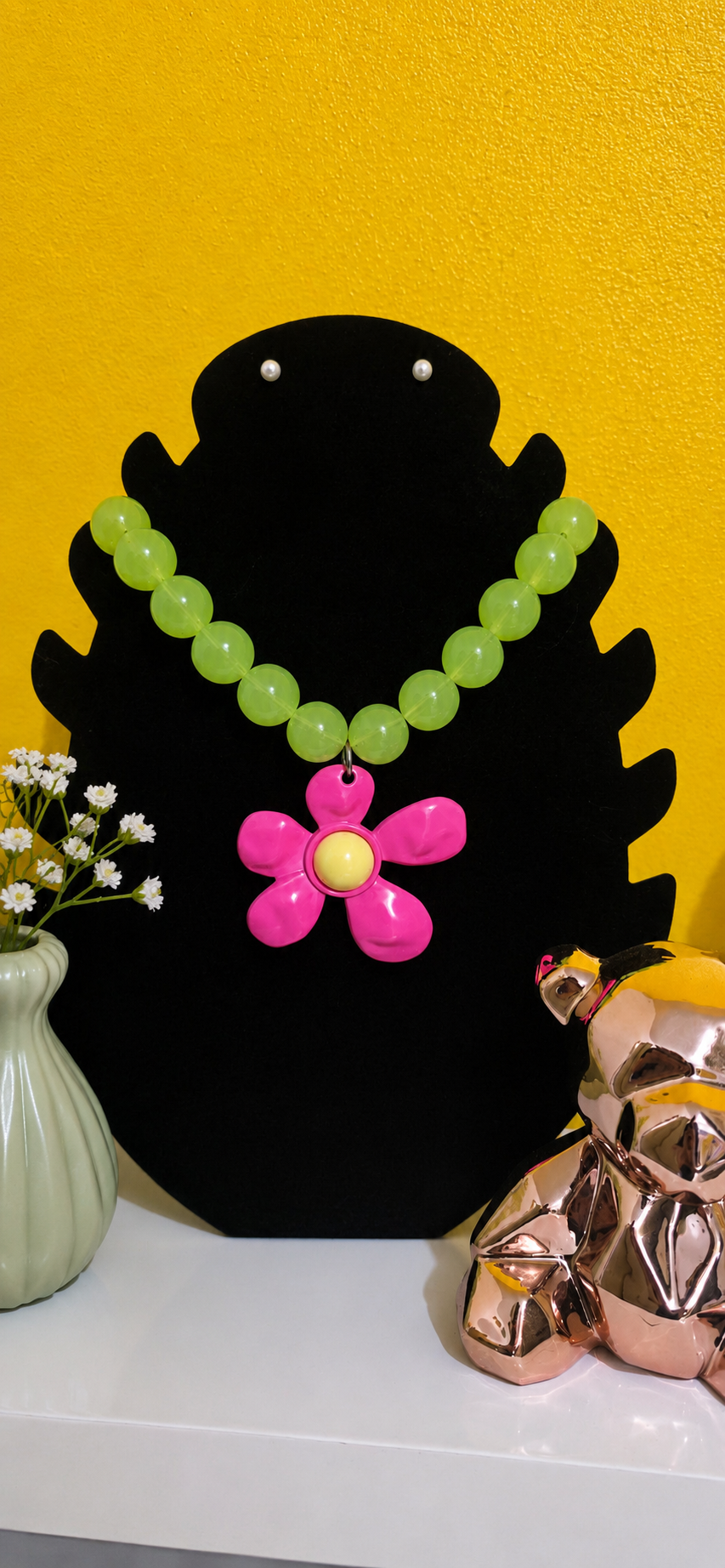 Collares